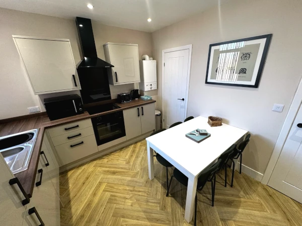 park view holiday lets kitchen image